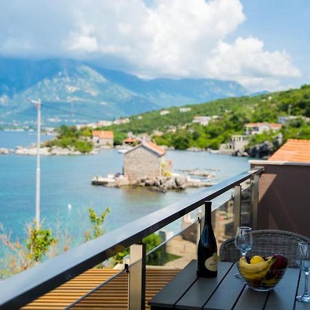 Family House Bjelila Βίλα Τίβατ Εξωτερικό φωτογραφία