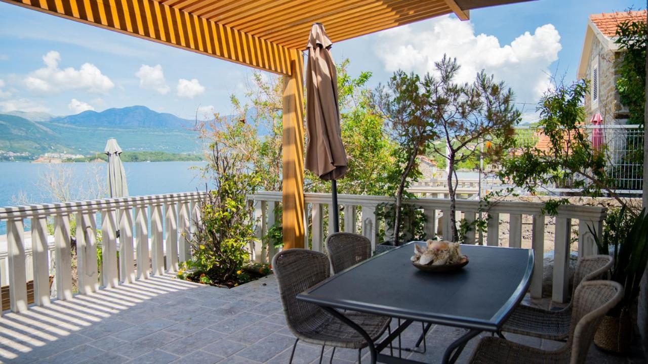 Family House Bjelila Βίλα Τίβατ Εξωτερικό φωτογραφία